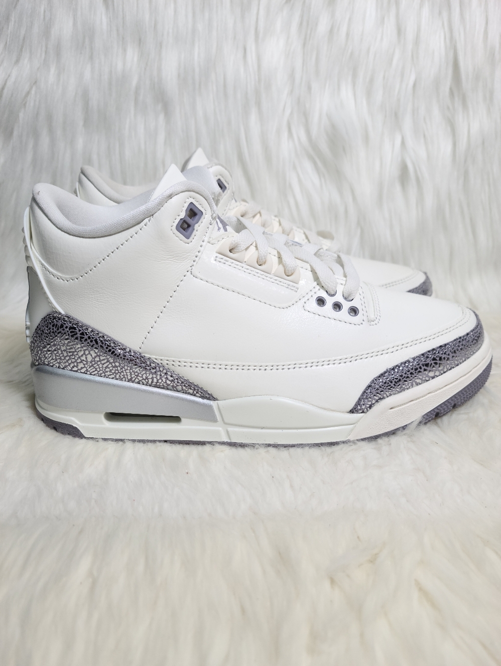 Nike Air Jordan 3 Retro Sail Cement Grey Silver Women 7 NEW - Picture 2 of 7